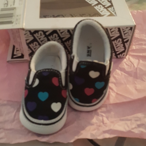 infant soft bottom vans